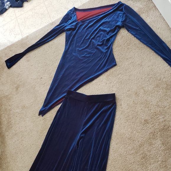 Geneva s irredescent asymmetrical top wide leg pant stretchy velour - Picture 5 of 9